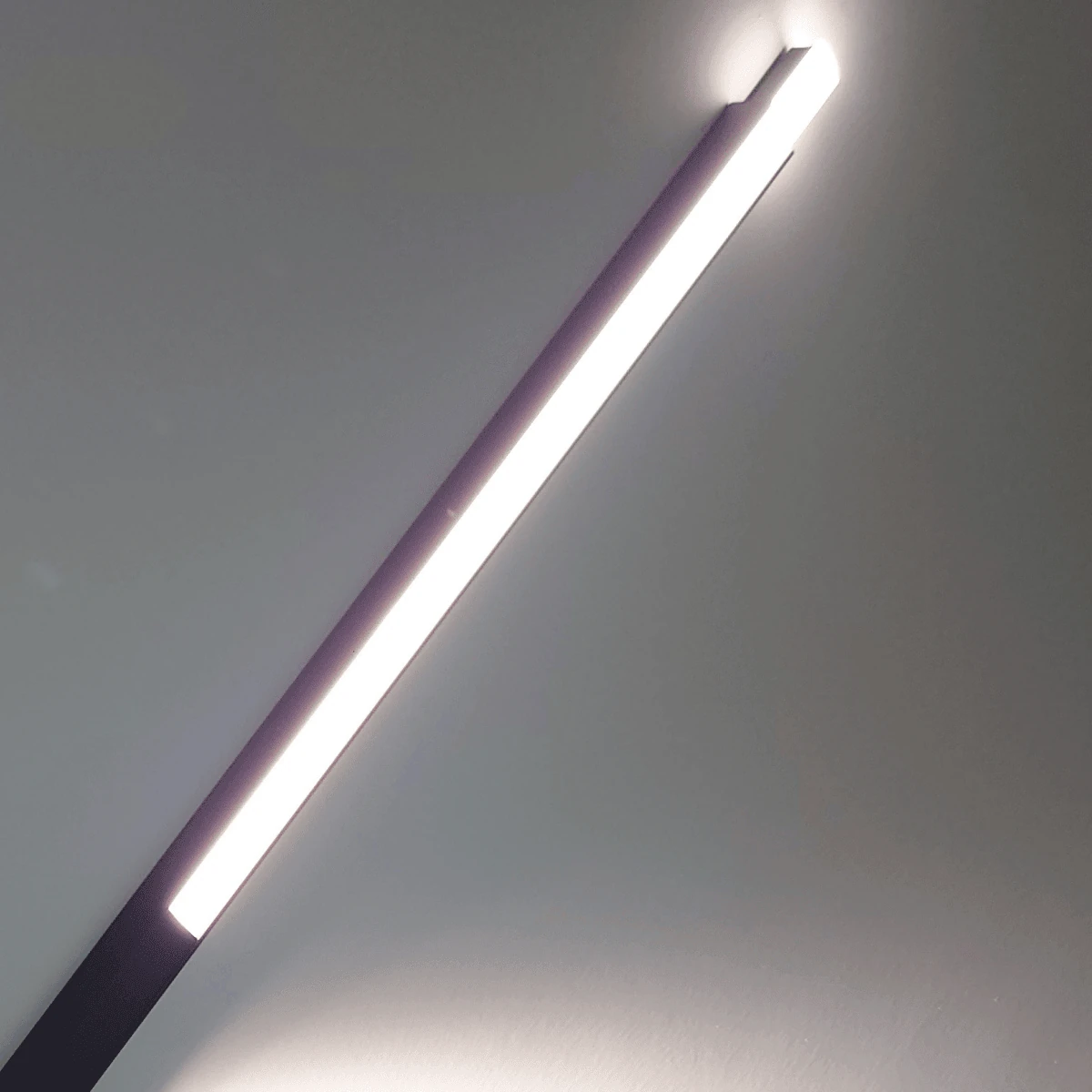 Magnetic LED Linear Track Light 6W 3000K Black