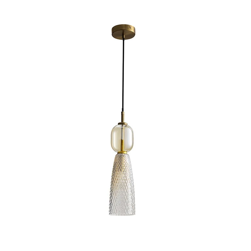 Pakabinamas šviestuvas su briaunotu stiklu ir vario detalėmis