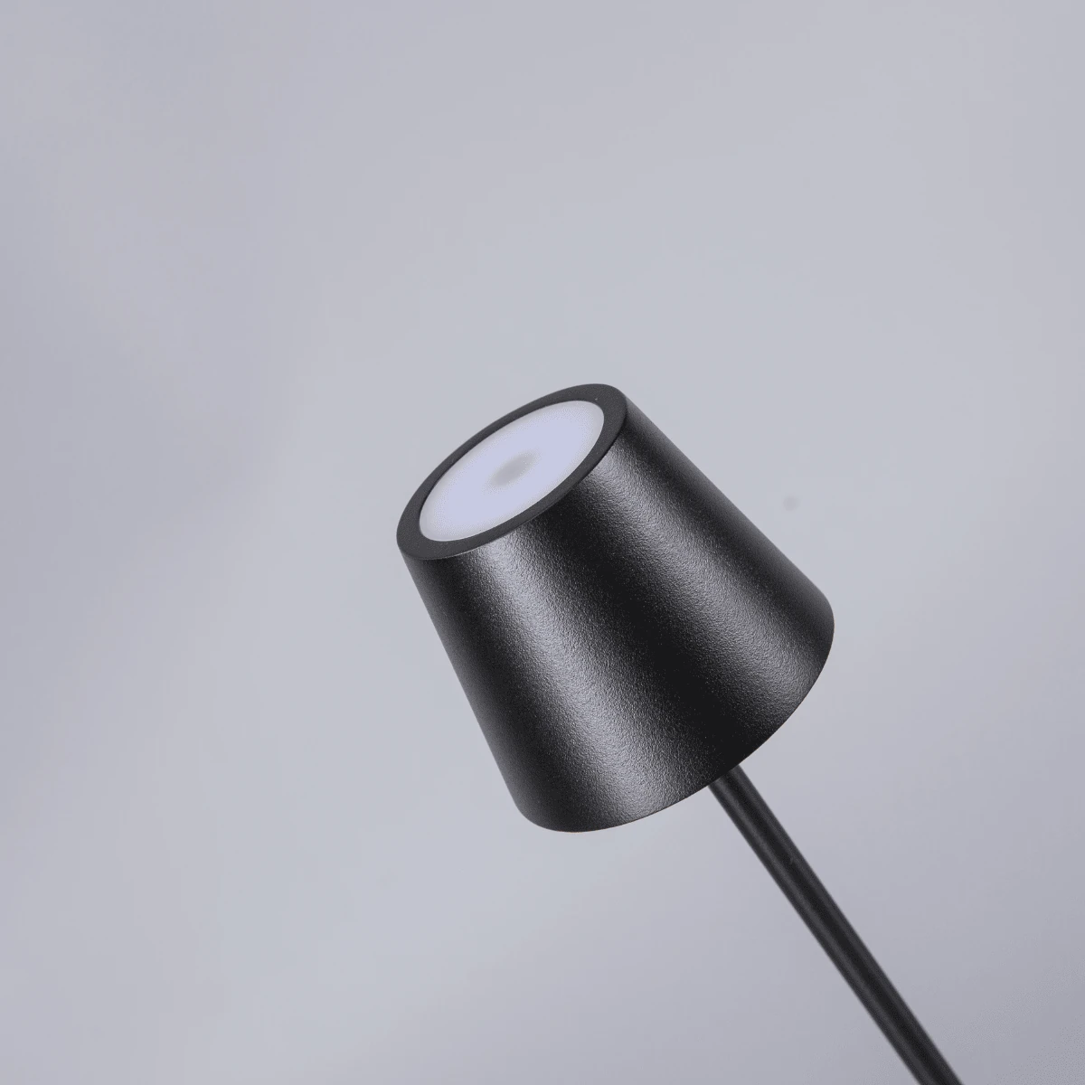 Portable Outdoor LED Table Lamp, Black, 1.5W