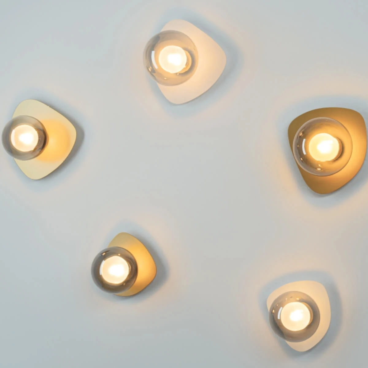 G9 LED Sieninis Šviestuvas su Dūminiu Stiklu ir Matiniu Baltu Reflektoriumi