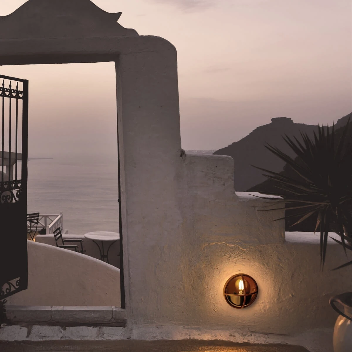 Outdoor Wall Light E27 IP65, Brown, Ø17.7cm