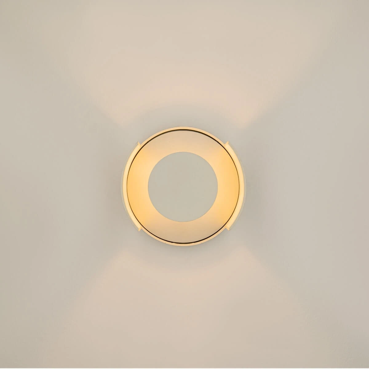 White Outdoor Wall Light G9 IP65