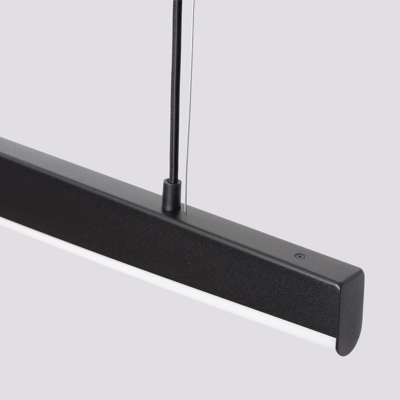 Pendant lamp 120 cm/22W – linear, black, warm white LED