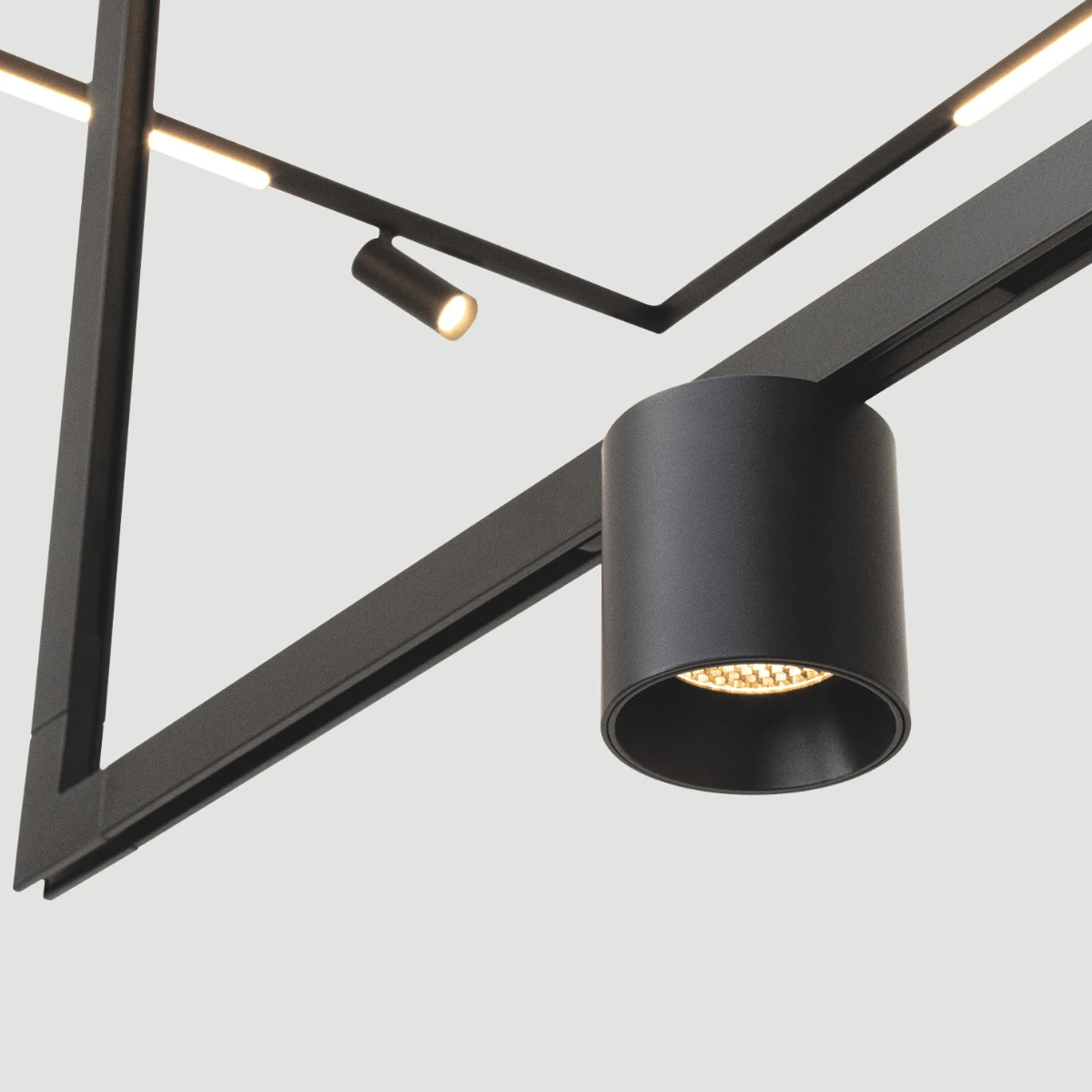 Magnetinis kryptinis LED šviestuvas 7 W 3000 K, 6 cm, matinė juoda