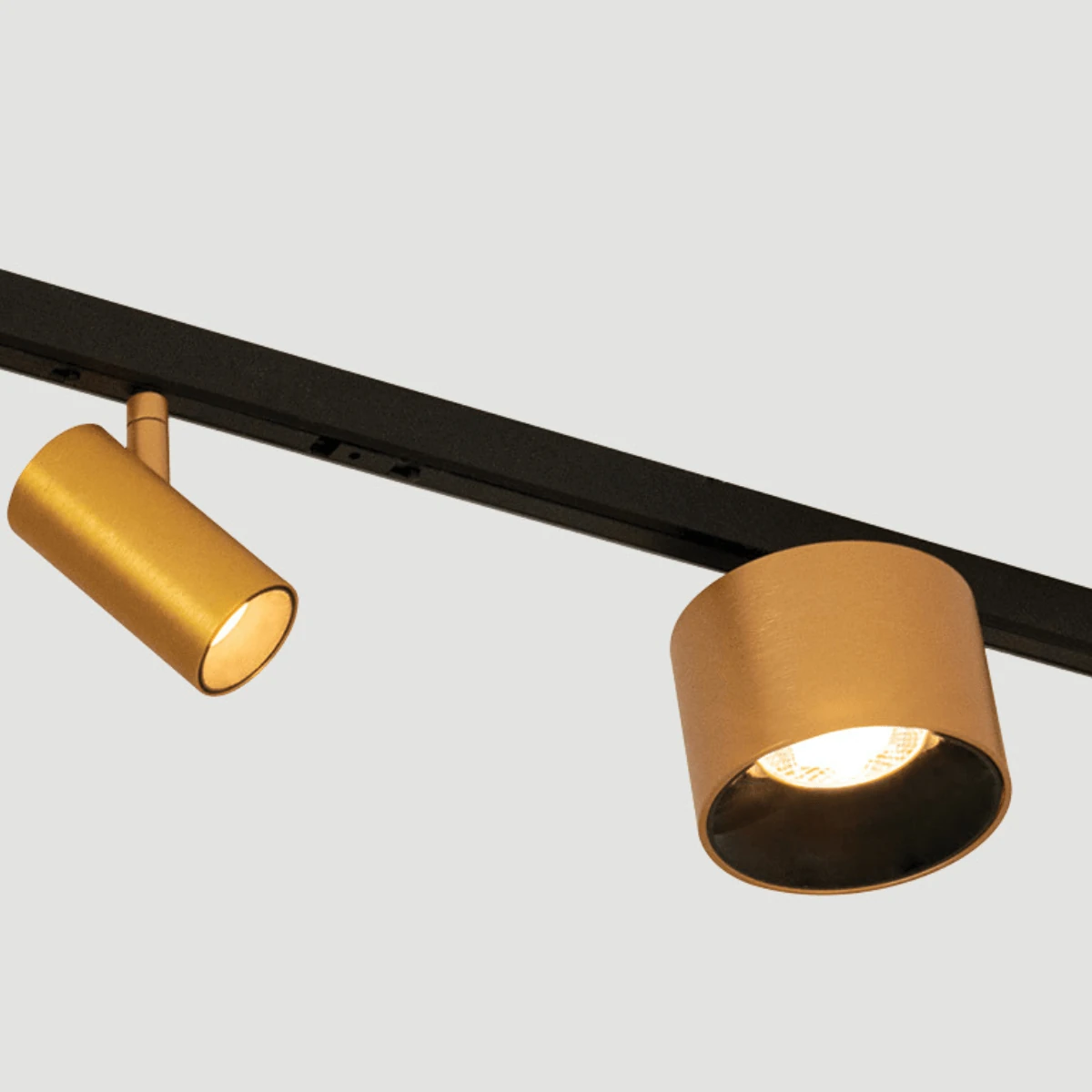 Apvalus kryptinis magnetinis LED šviestuvas 5 W 3000 K, DALI, Antique žalvario