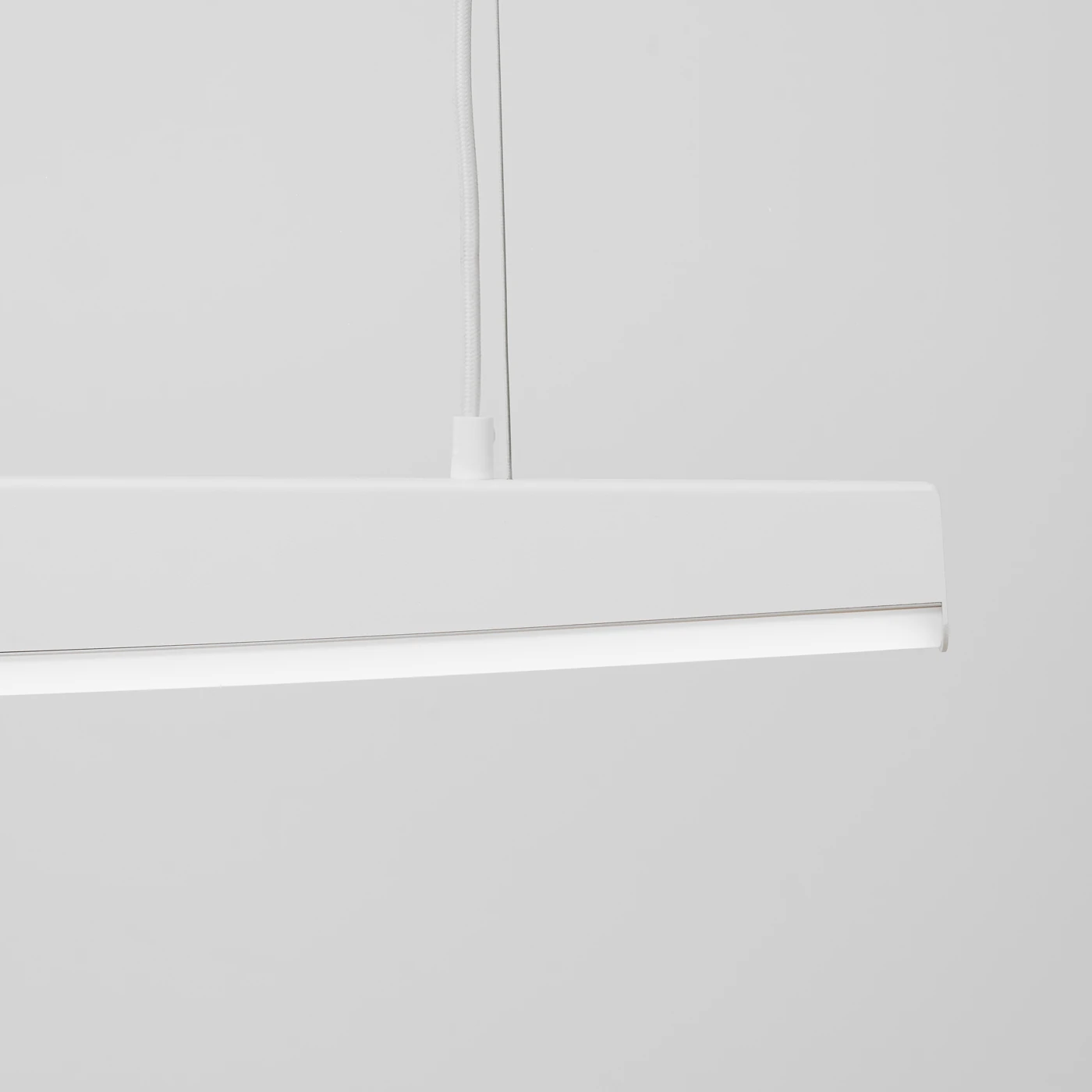 Pendant lamp 120 cm / 22 W – linear, white, CRI93