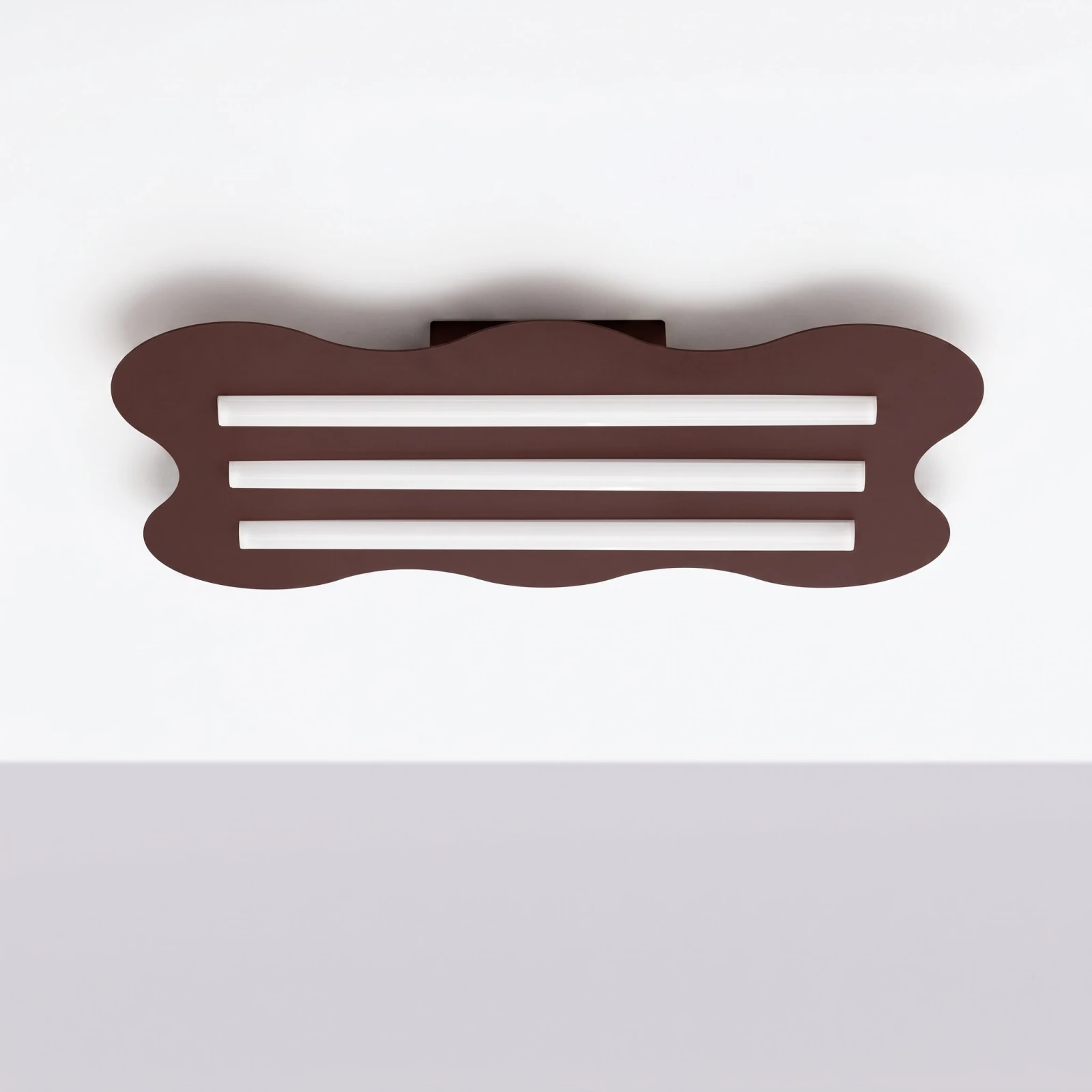 Lubinis šviestuvas 66 cm – banguotas, smėlio spalvos, 3 linijų