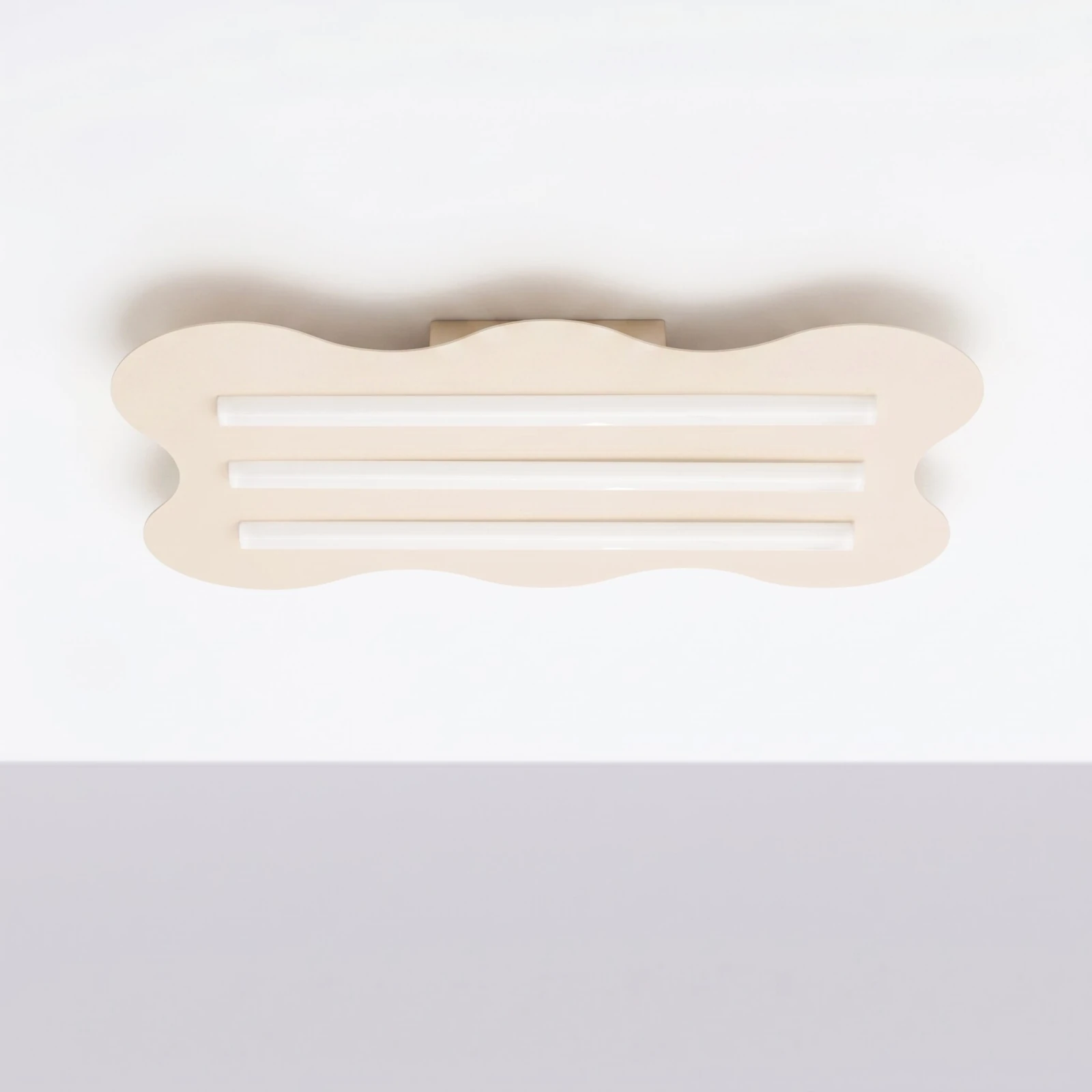 Ceiling lamp 66 cm – wavy beige steel, 3x S14d