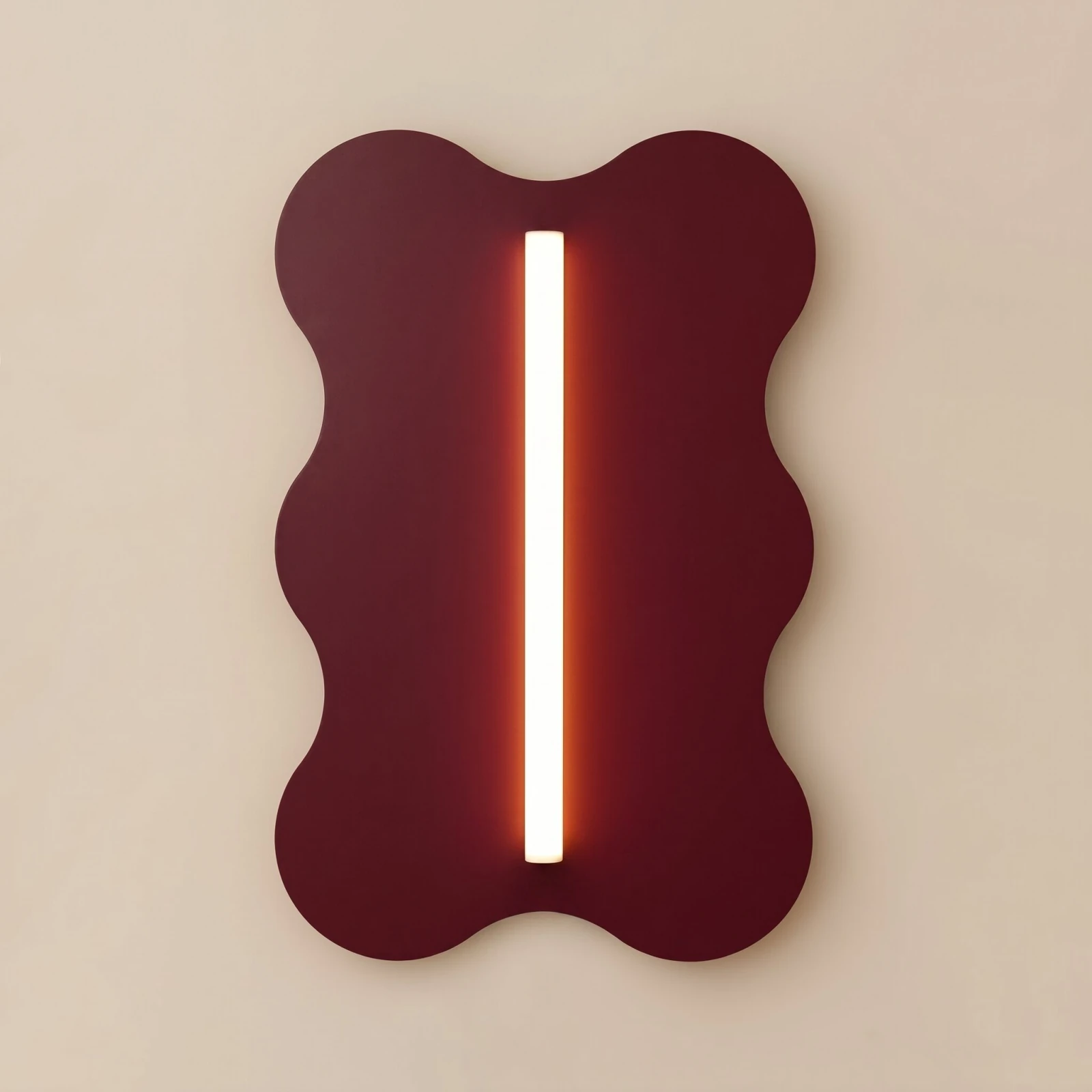Sieninis šviestuvas 66 cm – banguotas bordo korpusas, S14d LED