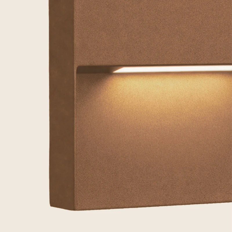Lauko sieninis LED šviestuvas 6W 2700K/3000K IP65 – rudas