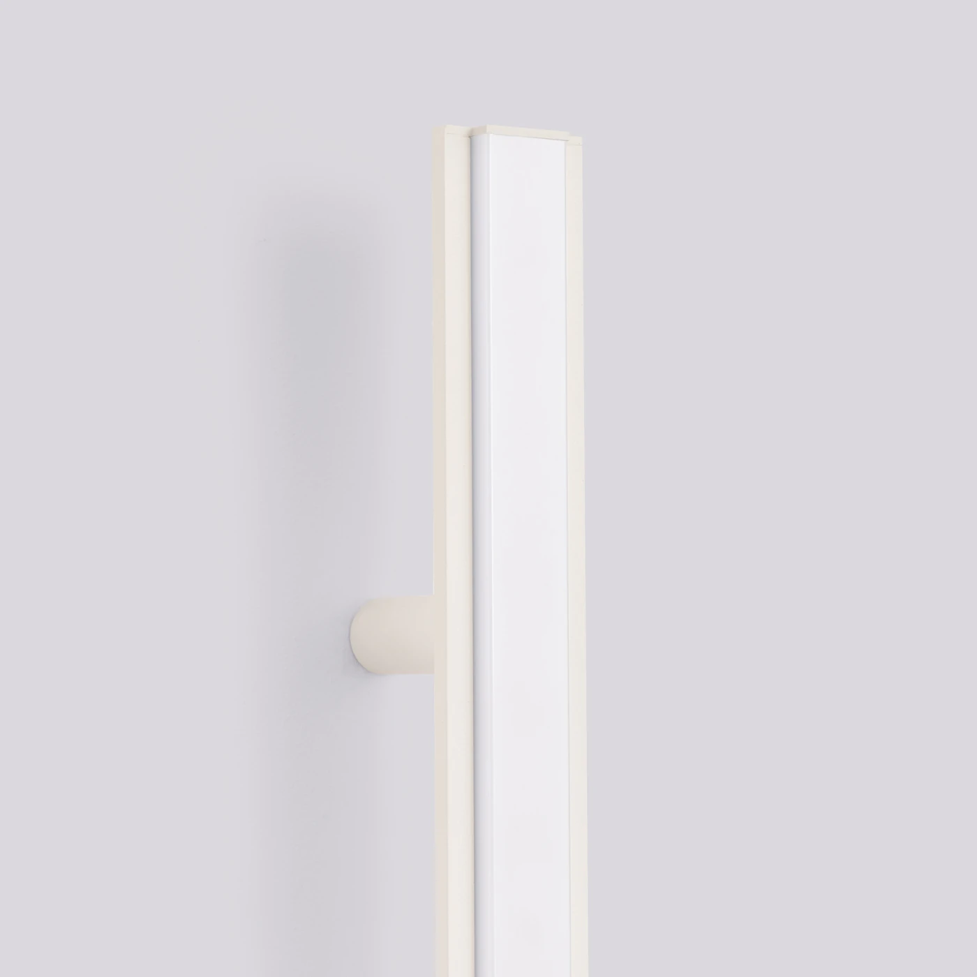 Sieninis šviestuvas 120 cm – linijinis, smėlio spalvos, šiltas LED