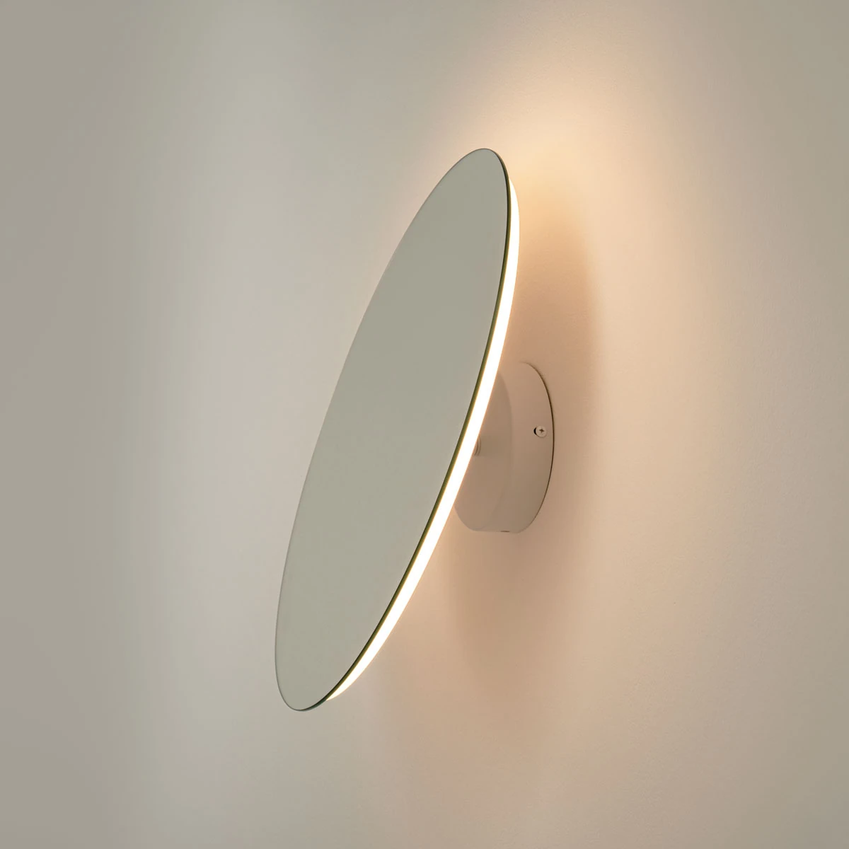 LED veidrodis 7W 3000K IP20 – matinis baltas