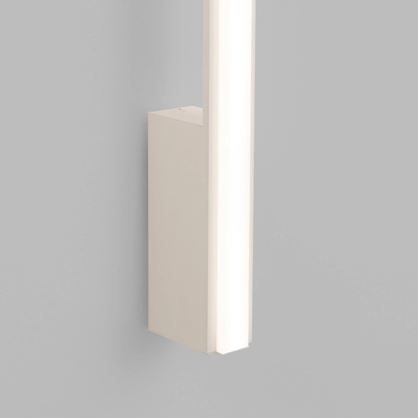Wall lamp 151 cm – linear, beige, CRI98 LED
