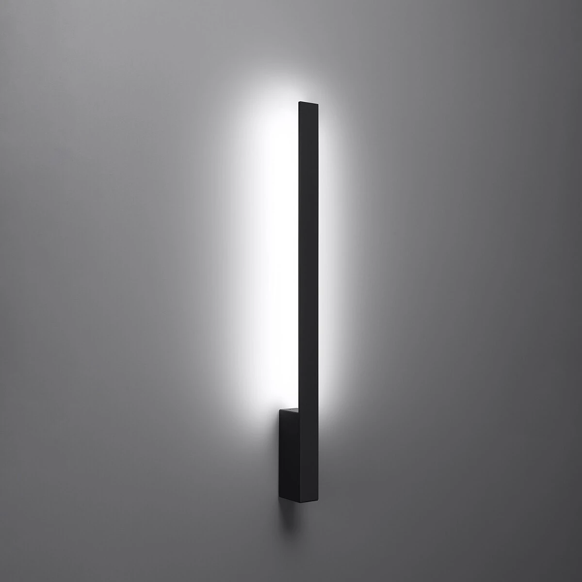 Sieninis šviestuvas 70 cm – linijinis, juodas, CRI95