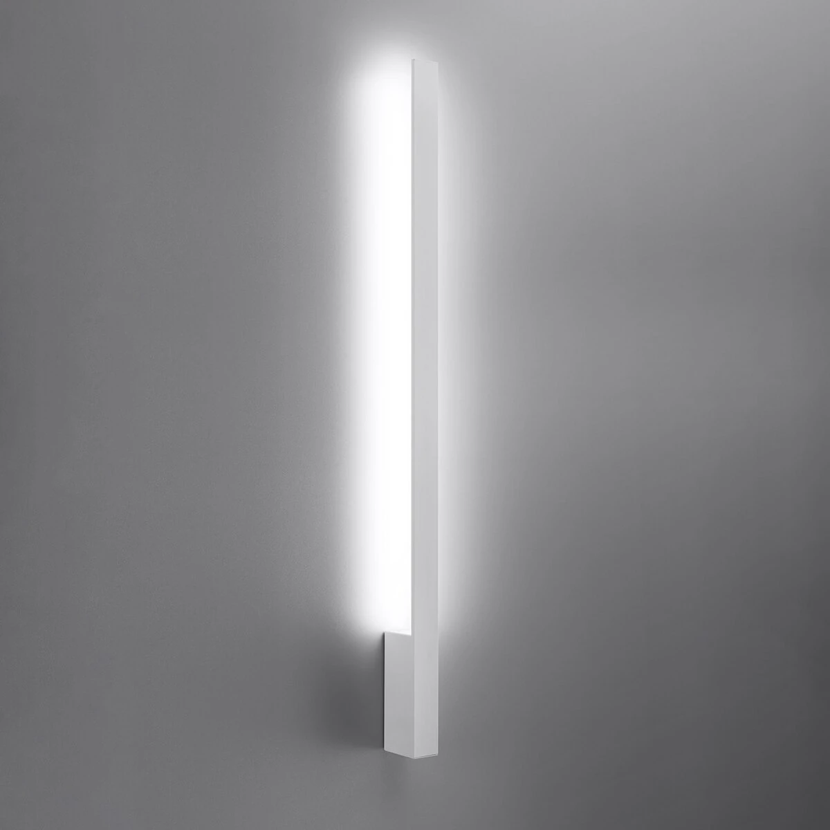 Sieninis šviestuvas 90 cm – linijinis, baltas, LED 4000K