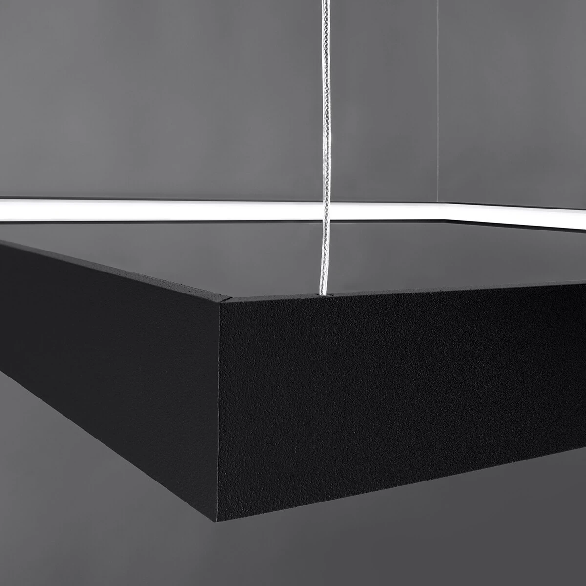 LED sietynas 110 cm – kvadratinis, juodas, CRI98