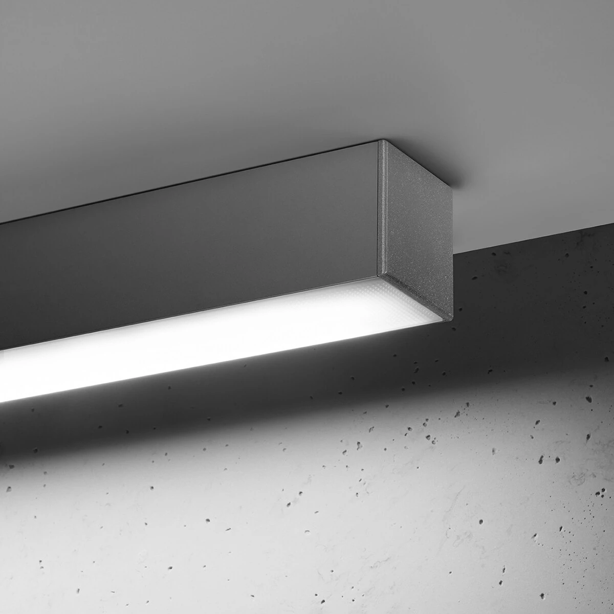 Lubinis šviestuvas 67 cm – linijinis, pilkas, CRI90 LED