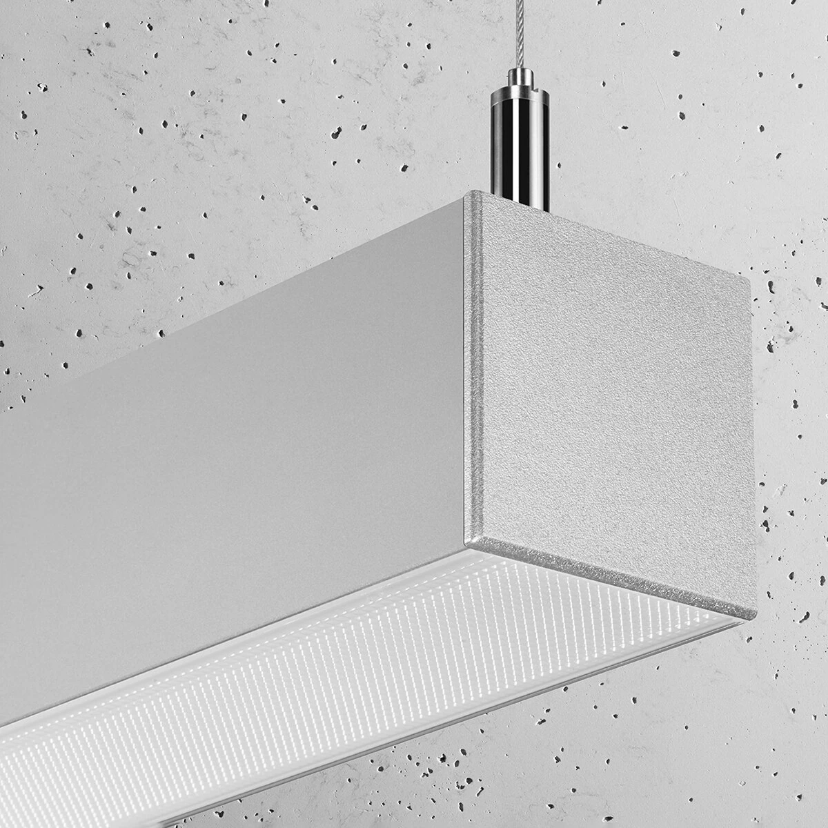 Pakabinamas LED šviestuvas 90 cm/24W – linijinis, pilkas, CRI90