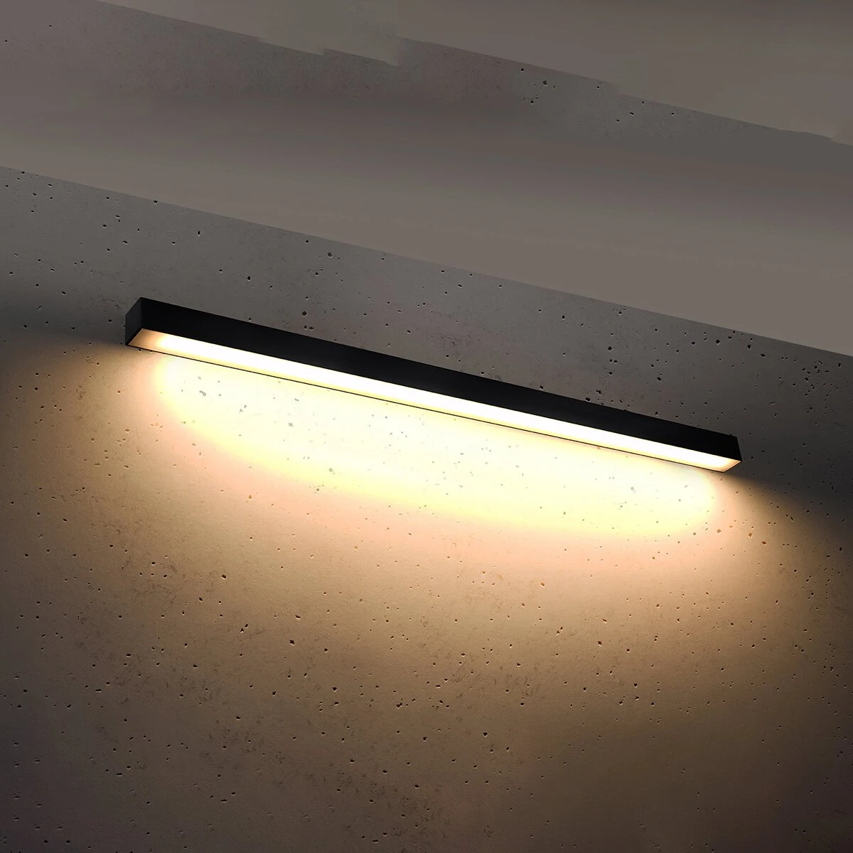 Wall lamp 118 cm / 28W – linear, black, opal diffuser