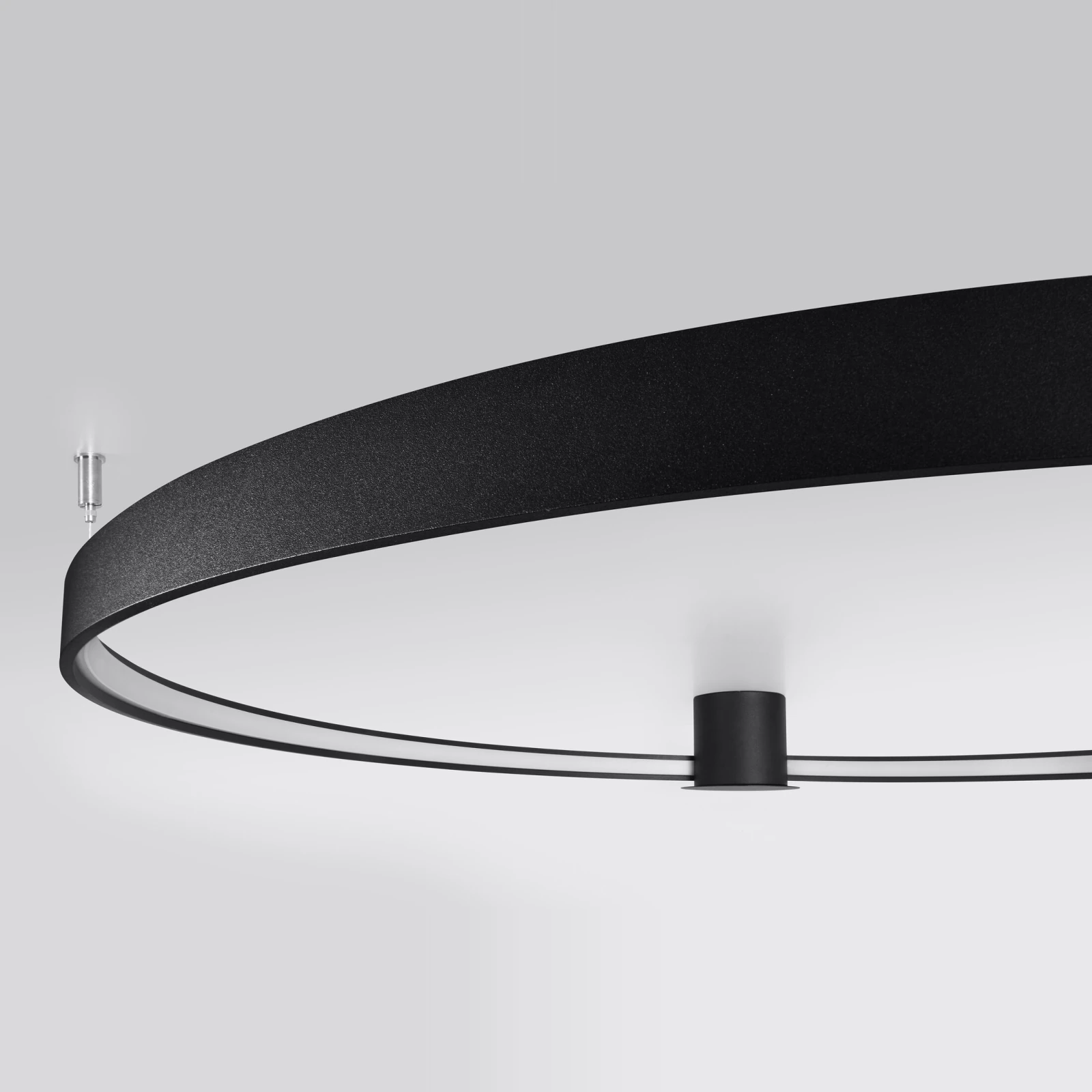 Ceiling lamp 47W – round ring, black, 3000K