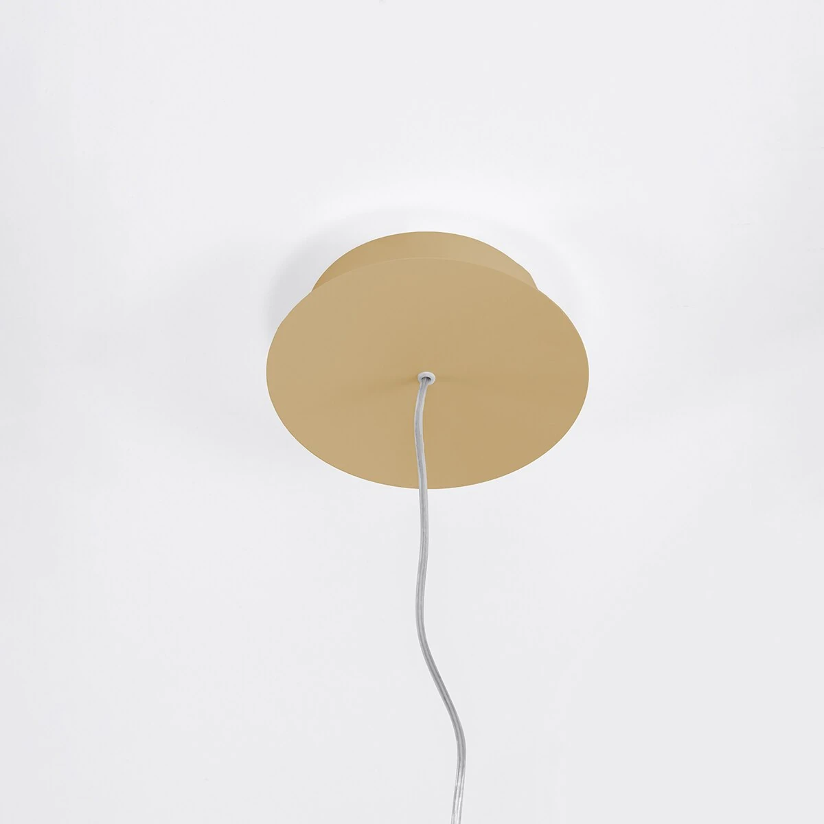 Pakabinamas šviestuvas 47W – apvalus, auksinis, šiltos LED šviesos