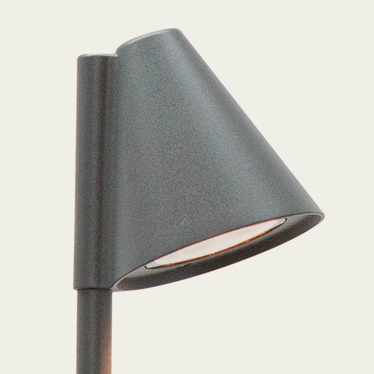 LED Outdoor Garden Post Light 6W 3000K IP65 Graphite