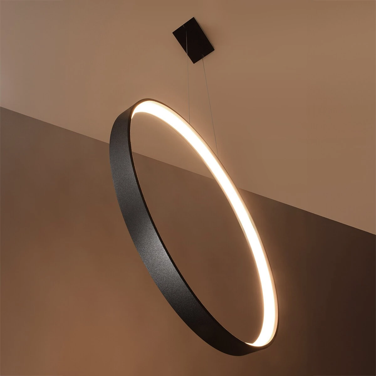 Pendant lamp 47W – ring, black, CRI93