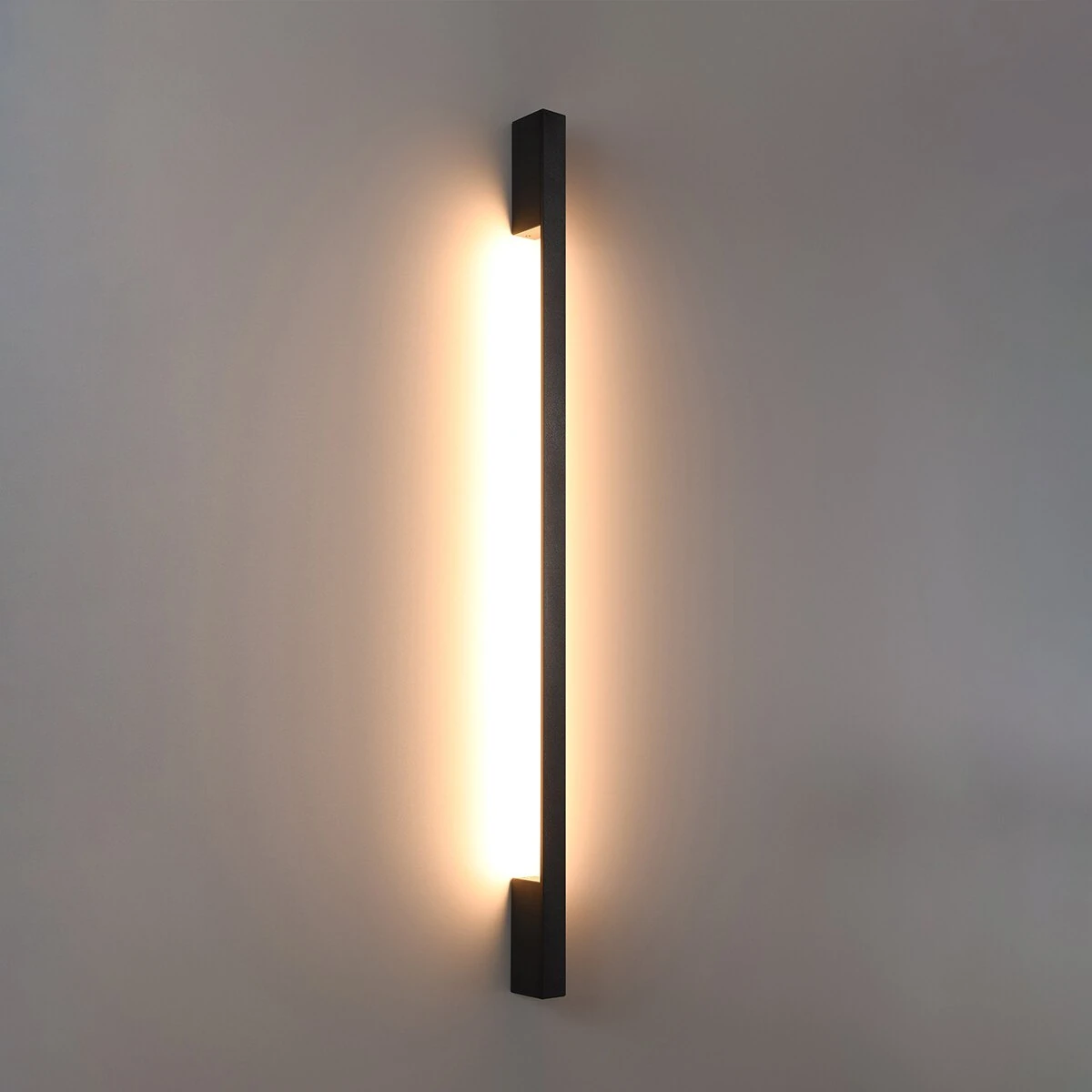 LED wall lamp 120 cm – linear, black, warm light