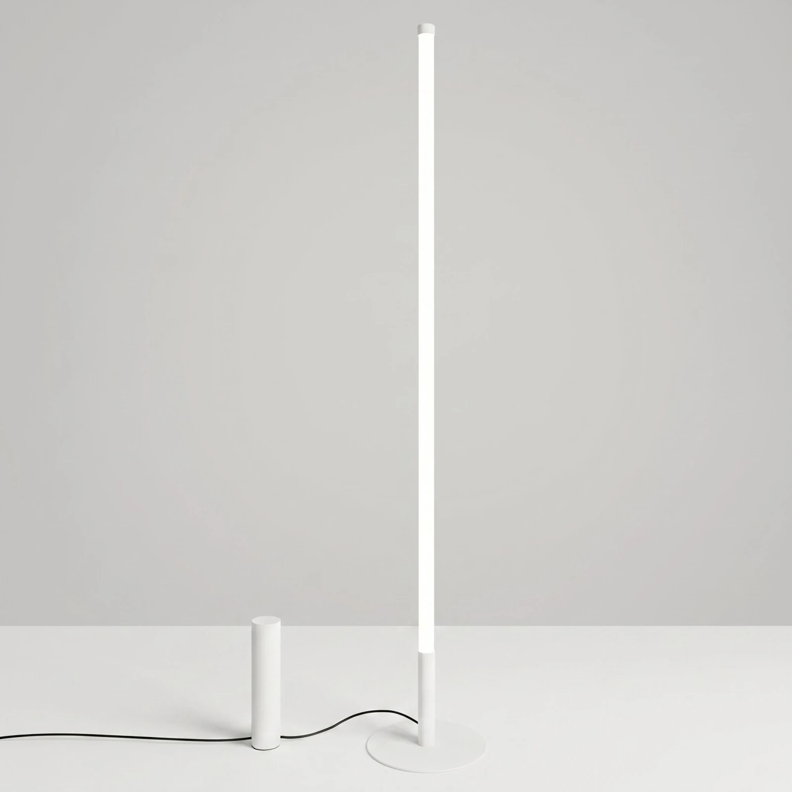 Floor lamp 40W – linear, white, CRI98