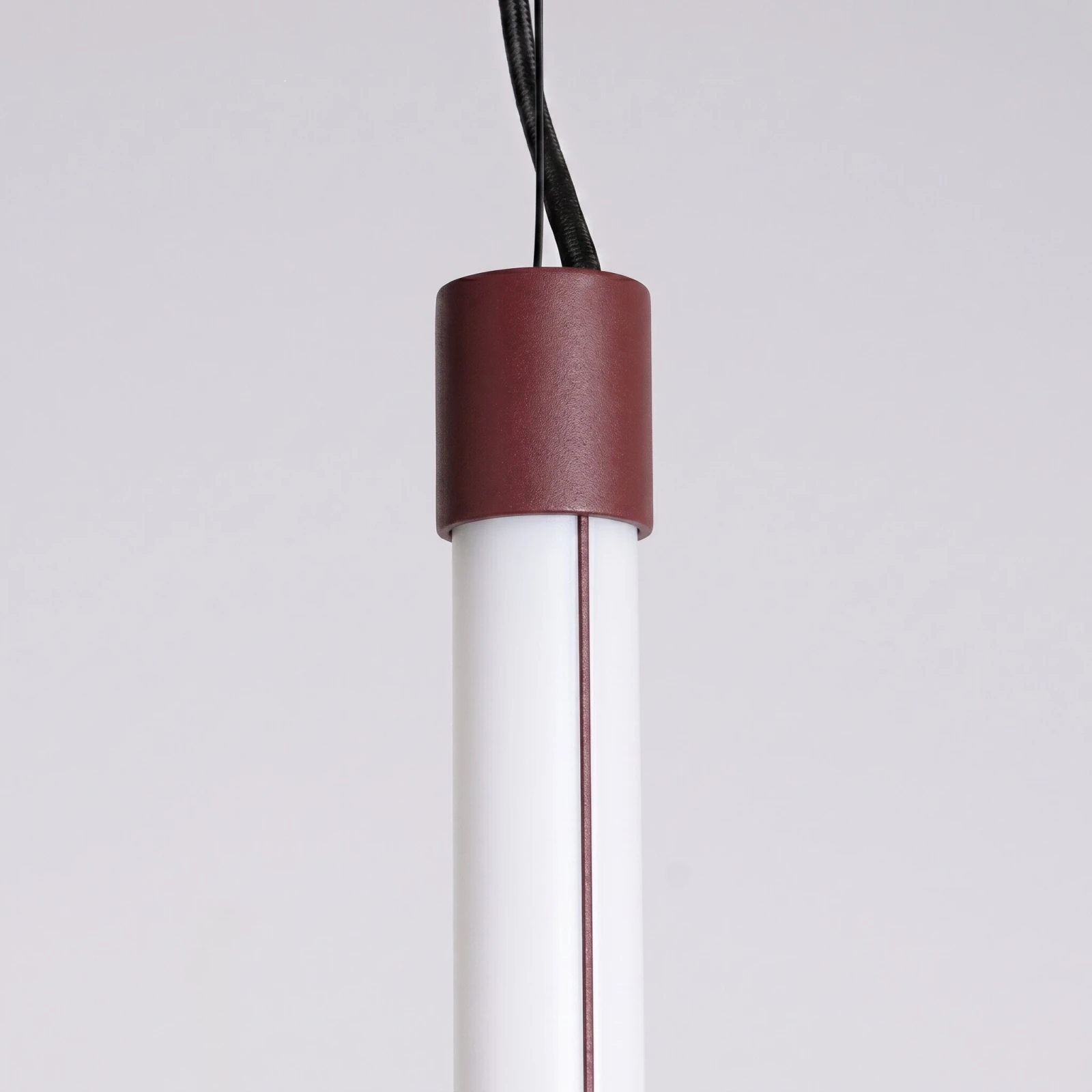 Pendant lamp 26.6 W – linear, burgundy, CRI98