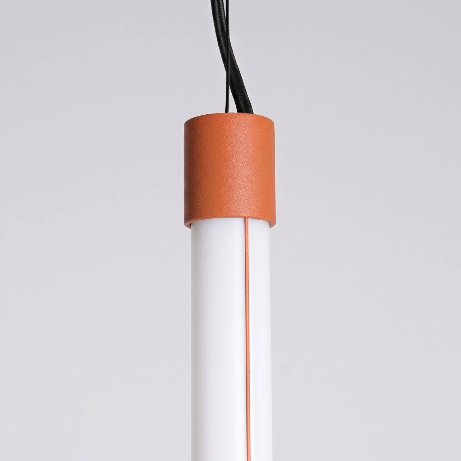 Pendant lamp 26.6W – linear, red ochre, DALI dimmable