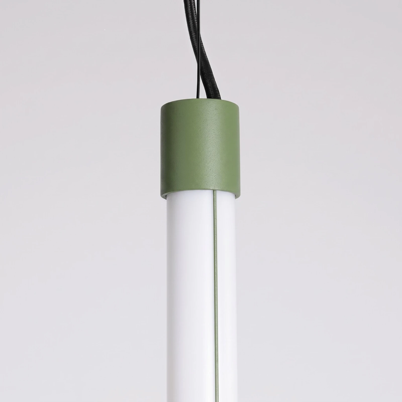 Pendant lamp 13.3W – linear, sage, DALI dimmable
